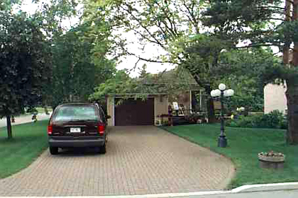 2 Aneta Crt